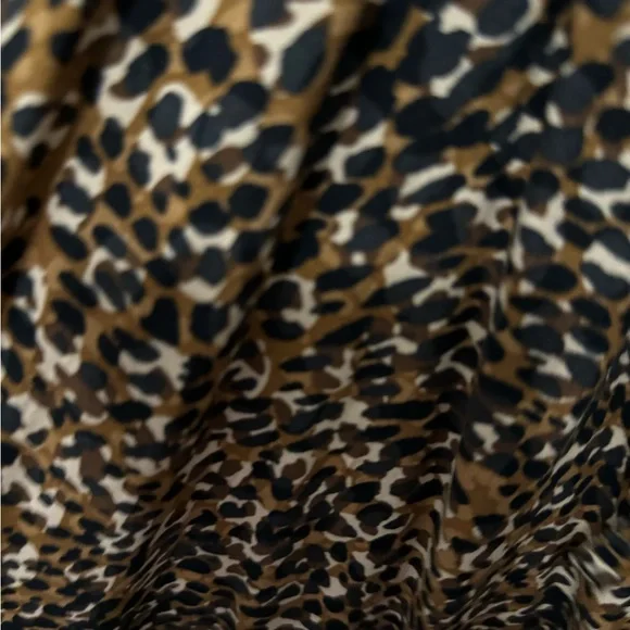 OLD NAVY LEOPARD PRINT DRESS SIZE LARGE - Picture 3 of 4